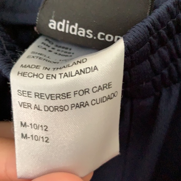 Kids 10/12 adidas shorts - Picture 5 of 5